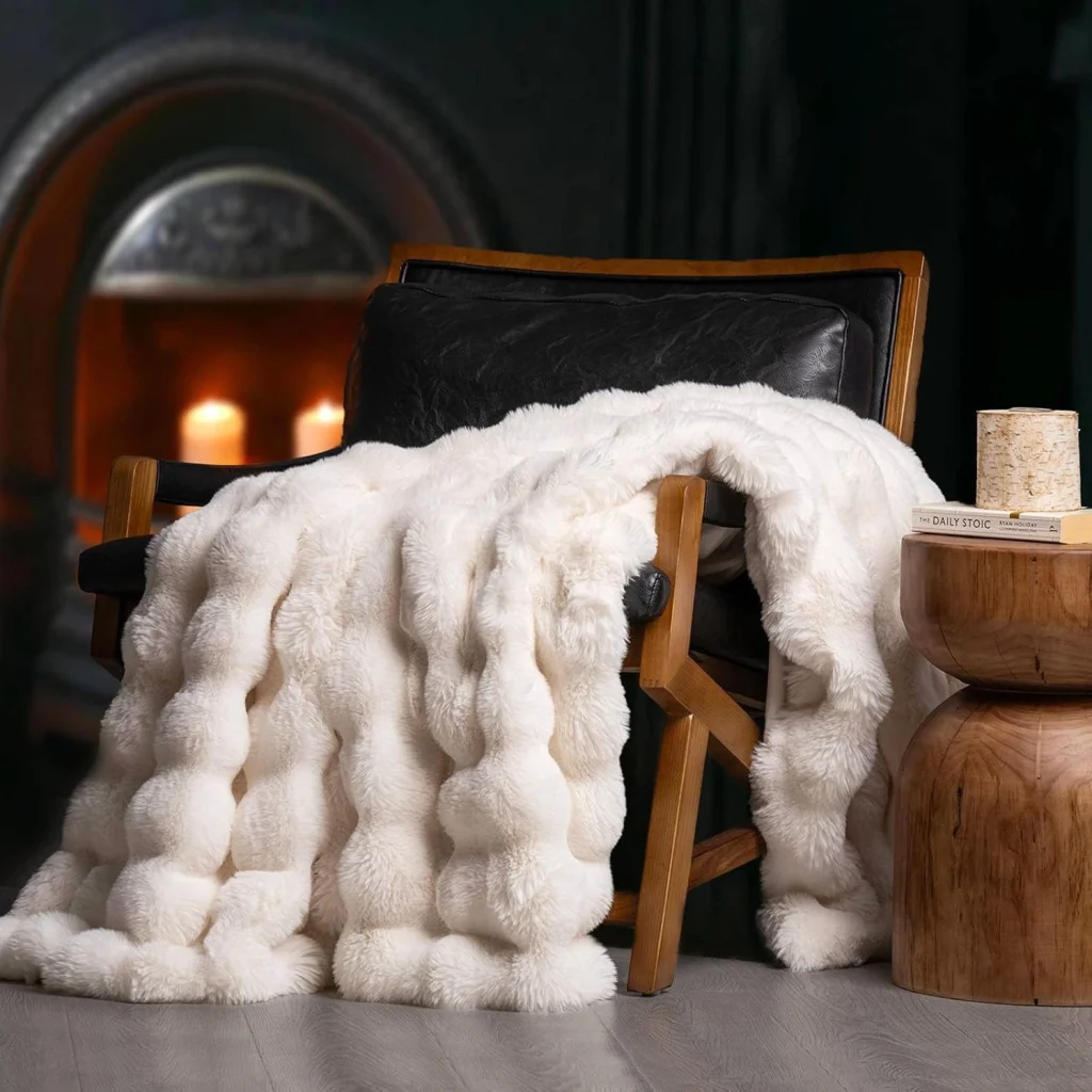 Luxury Faux Fur Throw Thanksgiving gift for hostess