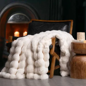 Luxury Faux Fur Throw